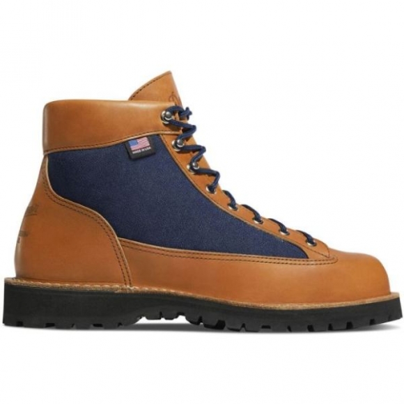 Danner | Women's Danner Light Cascade Boots | Online Sale