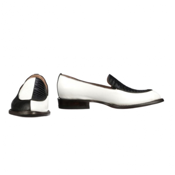 Lucchese | Women's Half Moon Loafer - Black | Special Offer