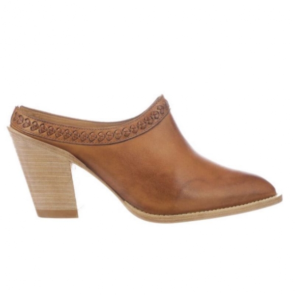 Lucchese | Women's Patti - Golden Tan | Special Offer