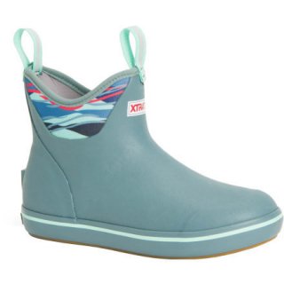 Xtratuf Women's 6 in Beach Glass Ankle Deck Boot - Blue